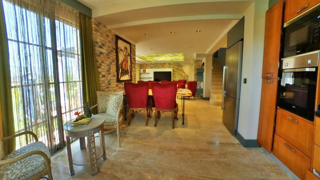 Fun&Sun Two Villas For Big Families Belek Ngoại thất bức ảnh